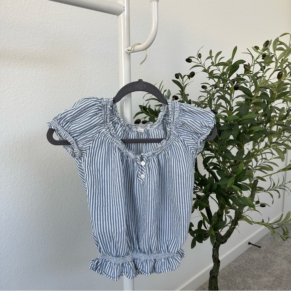 Forever 21 Tops - FOREVER 21 blue and white striped ruffle top